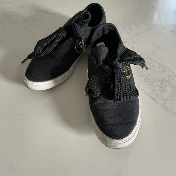 Adidas size 5 black canvas with a gold monogram sneakers - Picture 4 of 4